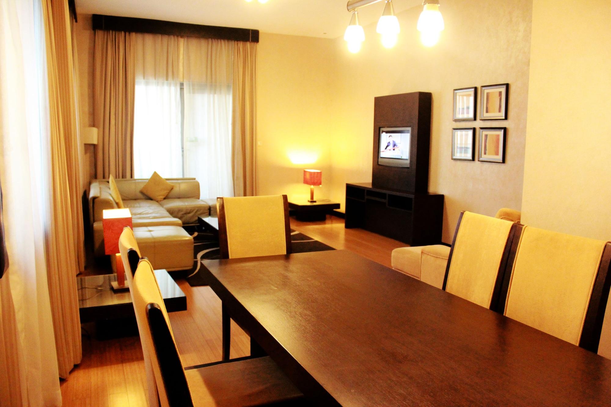 Tulip Creek Hotel Apartments Dubaj Kültér fotó