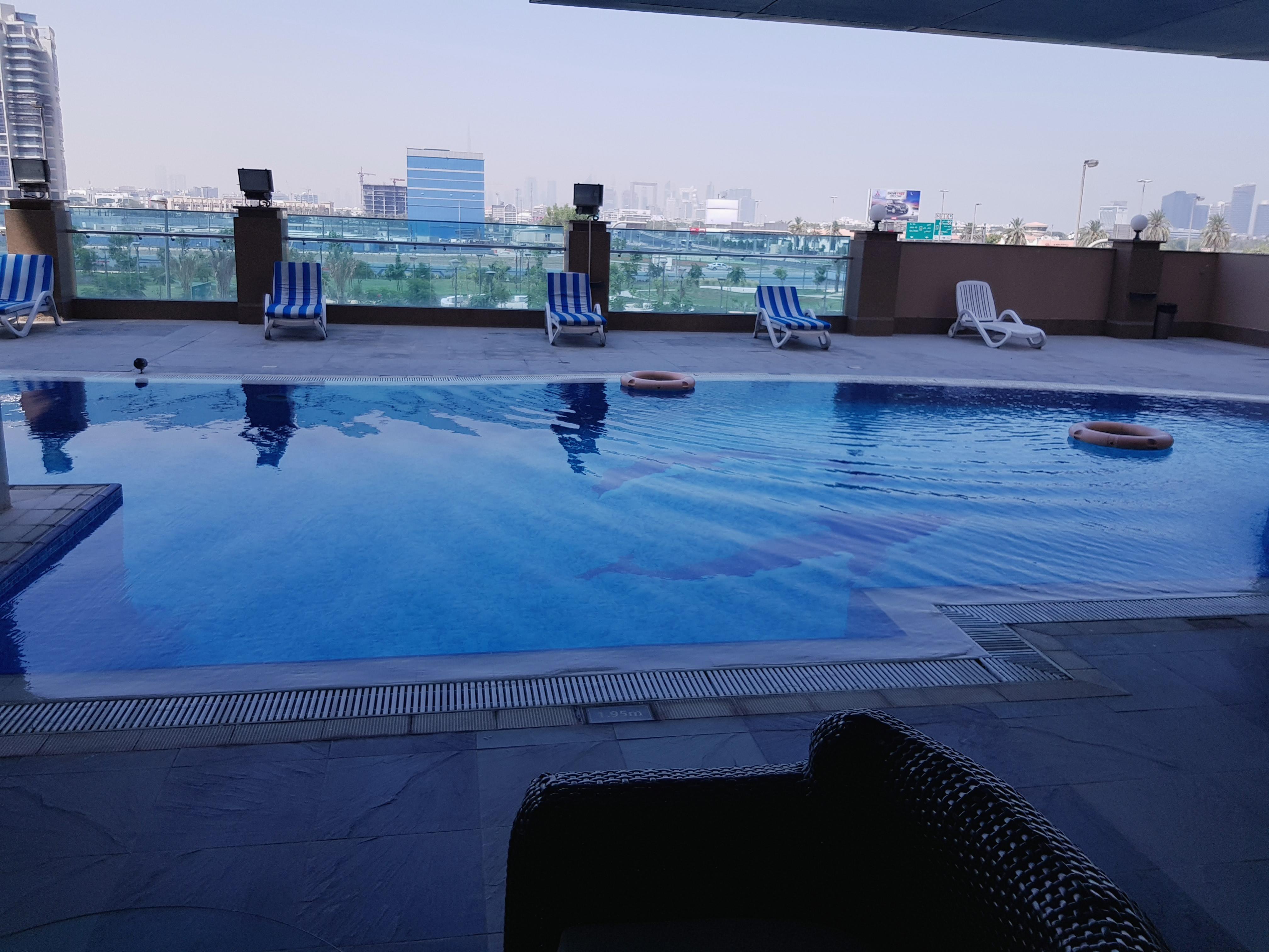 Tulip Creek Hotel Apartments Dubaj Kültér fotó