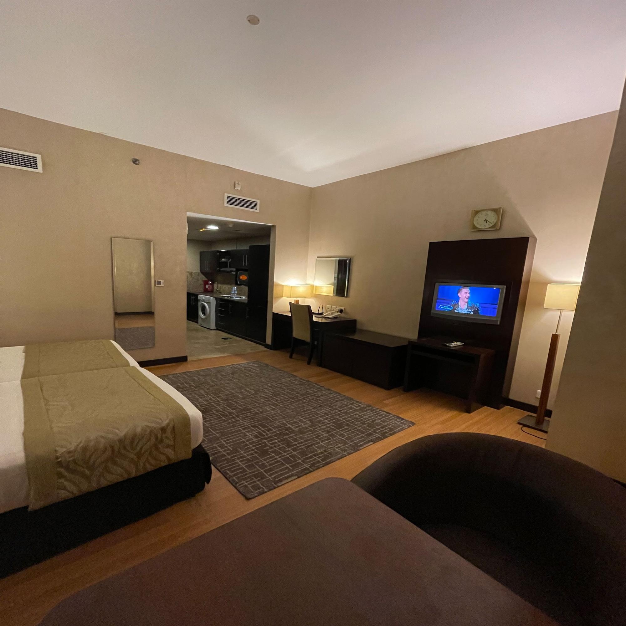 Tulip Creek Hotel Apartments Dubaj Kültér fotó
