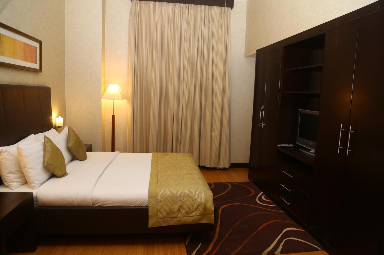 Tulip Creek Hotel Apartments Dubaj Kültér fotó